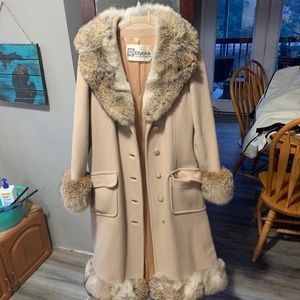 1970 made vintage wool with fur trim cuddl coat